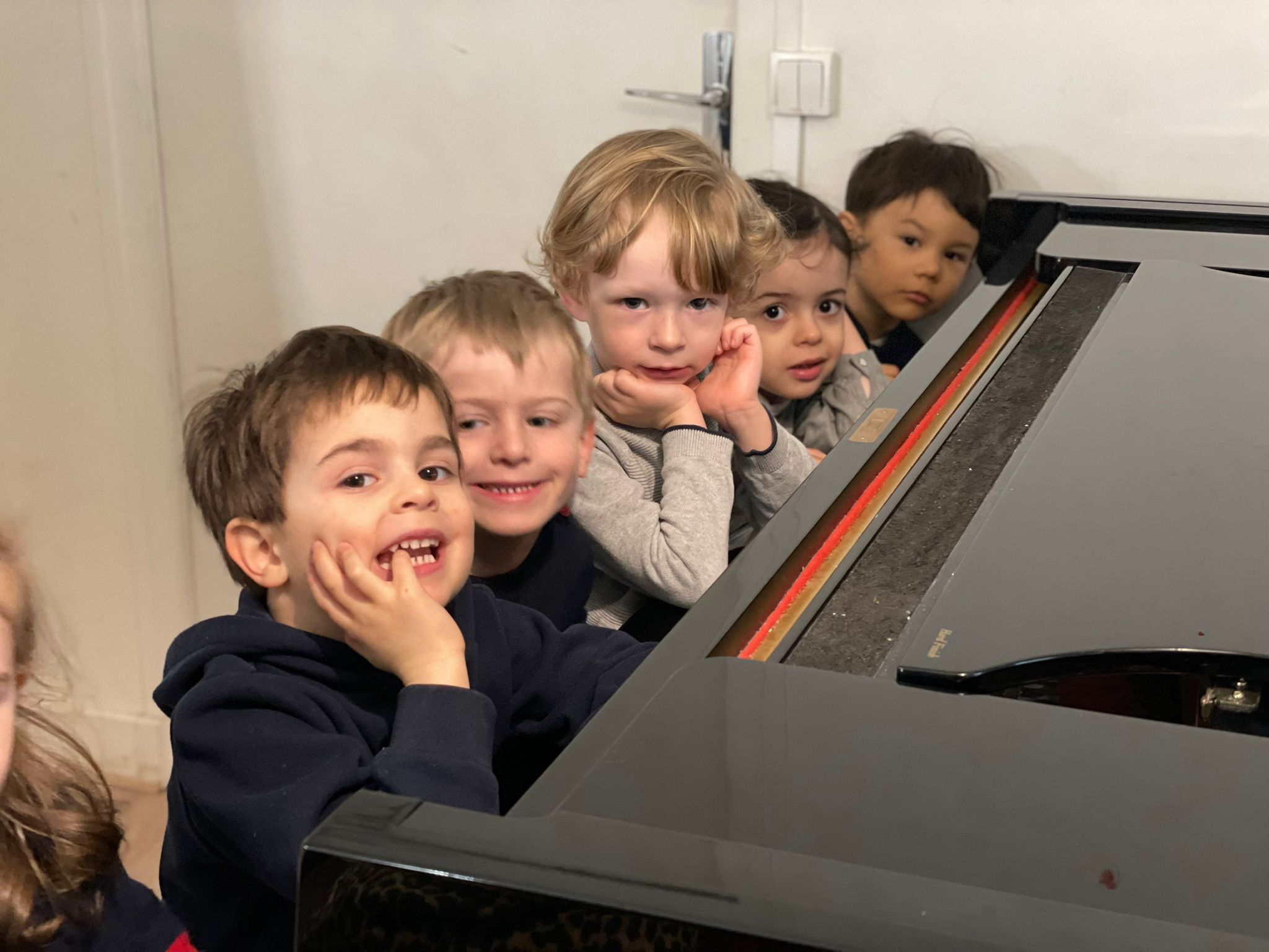 Débuter le piano dès 4 ans - cours d'initiation