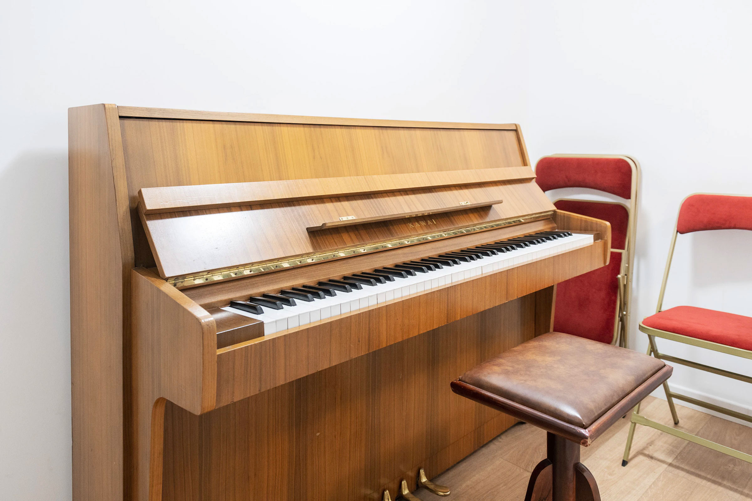 Piano rehearsal studio at Piano Académie